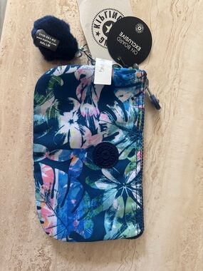 Kipling Navy Floral “Summery Dream” Zip Pouch with Halie Gorilla Pom Charm NWT
